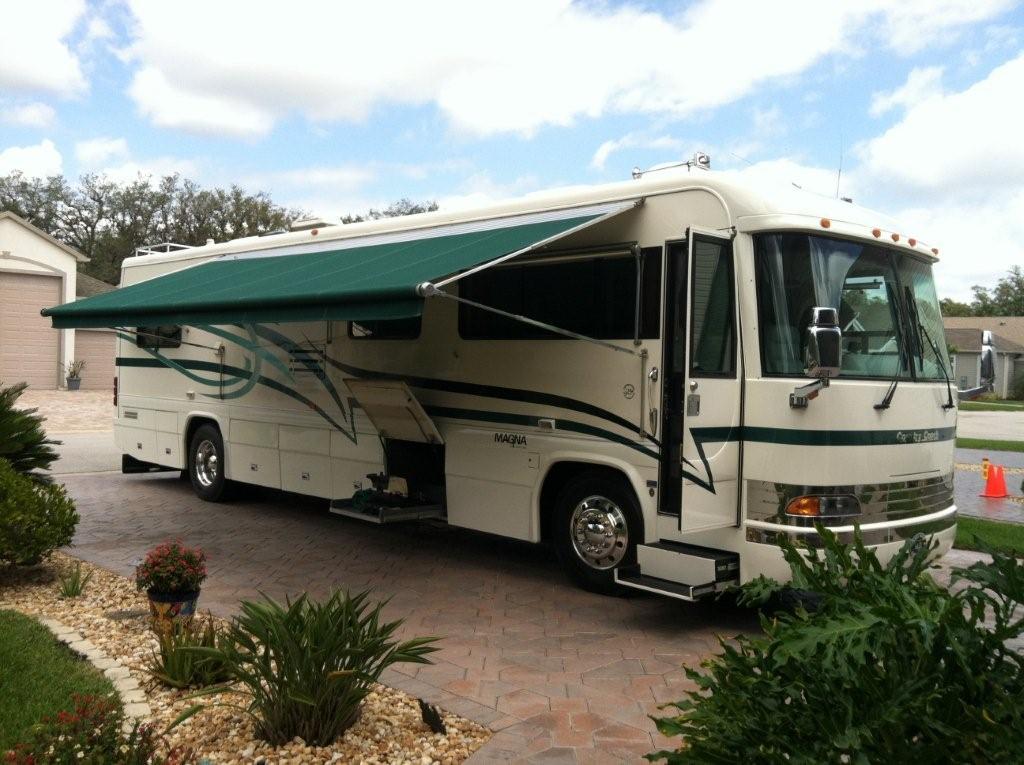 1999 Country Coach Magna For Sale in Titusville, Florida