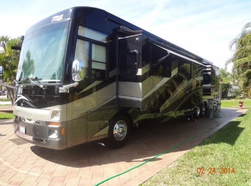 2012 Newmar Mountain Aire 4314 - 001