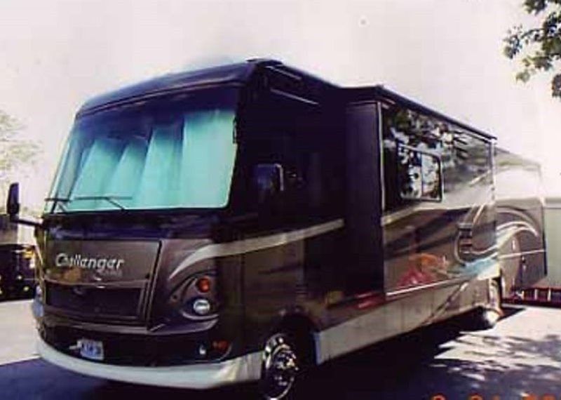 2009 Damon Challenger 378 - 002