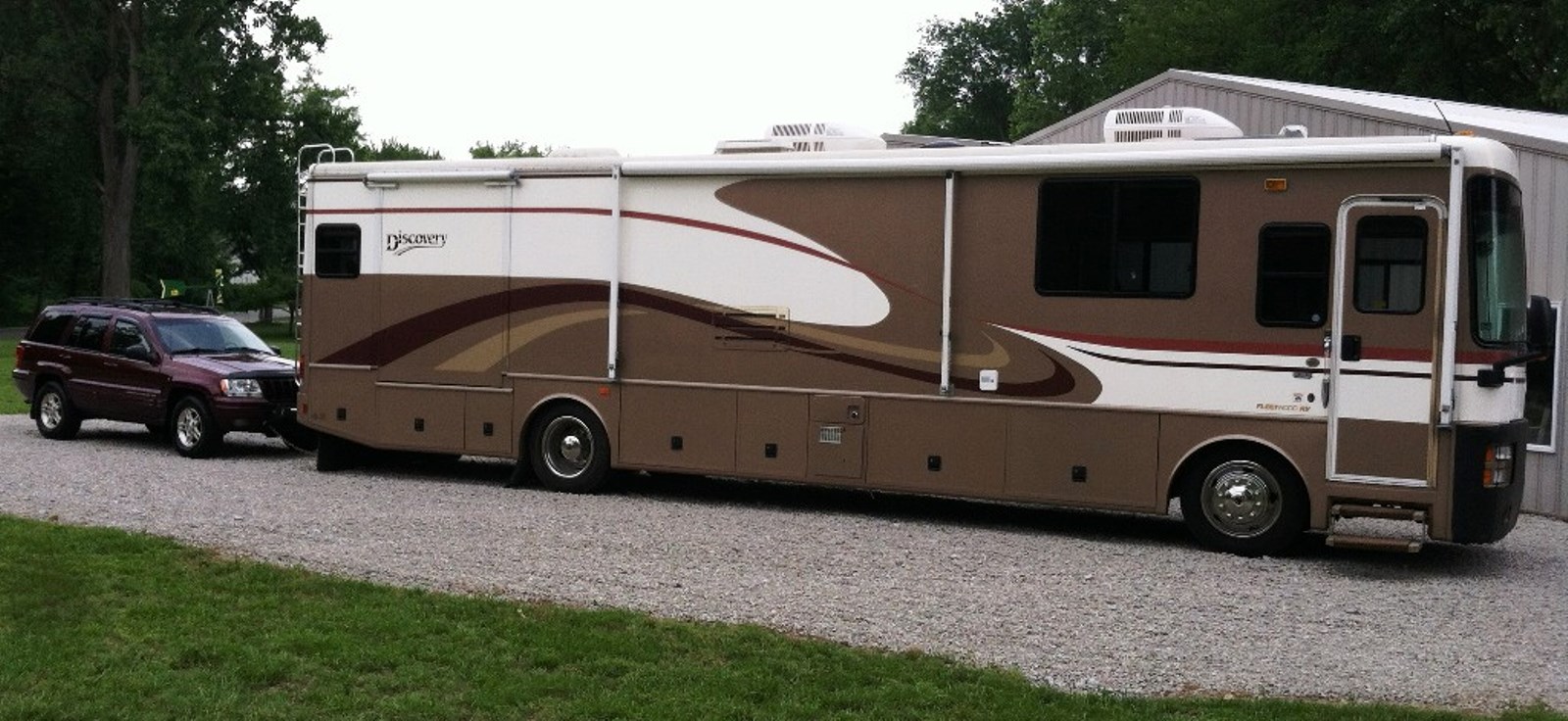 2000 Fleetwood Discovery 37V Used Motorhomes and RVs for sale