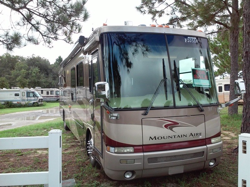 2003 Newmar Mountain Aire 4001 -009