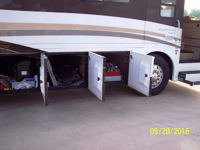 2007 Country Coach Intrigue 530 - 020
