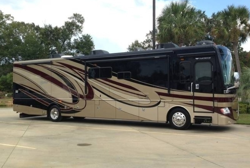2012 Fleetwood Discovery 40X - 001