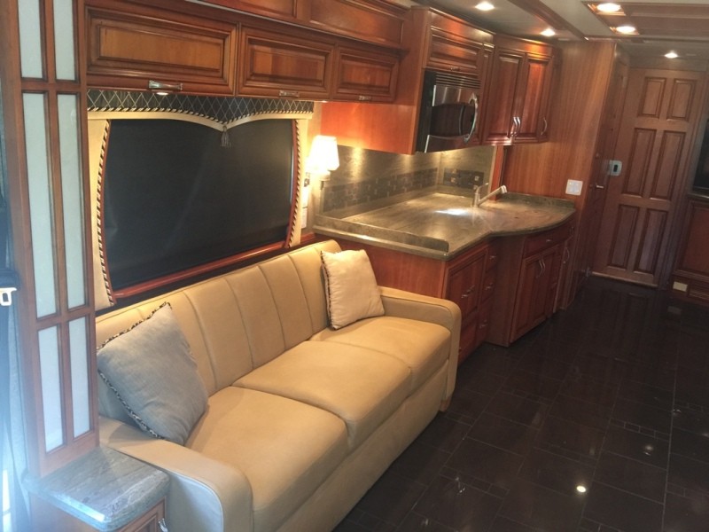 2011 Newmar Mountain Aire 4336 - 014