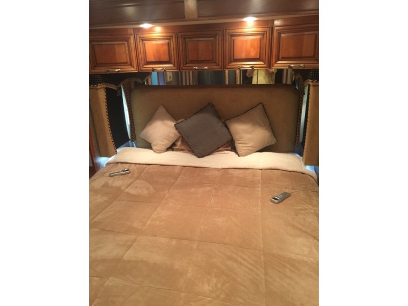 2011 Newmar Mountain Aire 4336 - 028