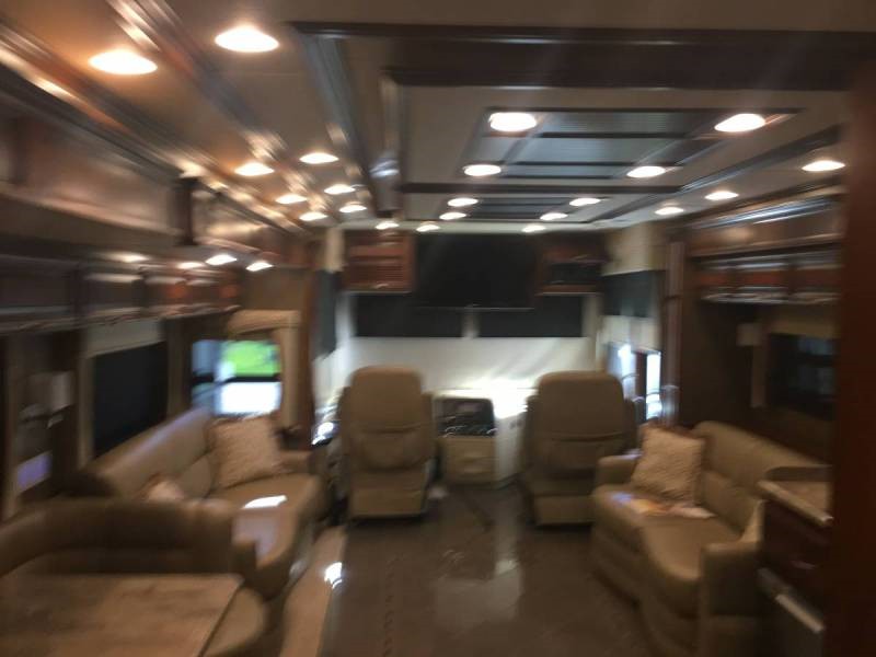 2013 Newmar Mountain Aire 4344 - 009