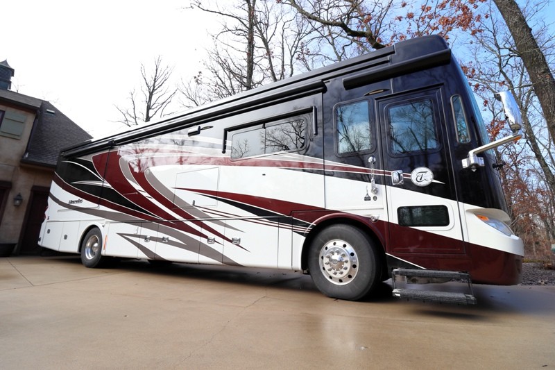 2015 Tiffin Allegro Bus 37AP - 003