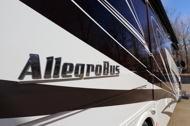 2015 Tiffin Allegro Bus 37AP - 032