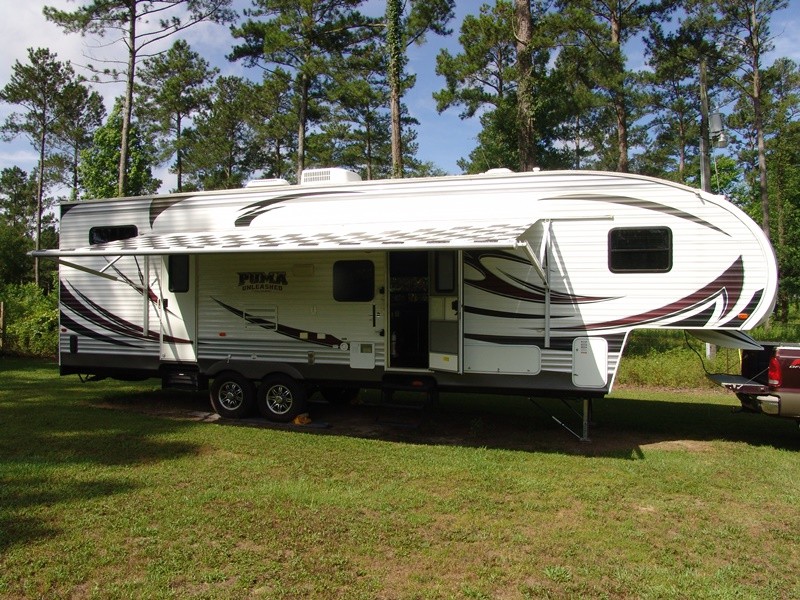 2013 Puma Toy Hauler 356QLB - 002