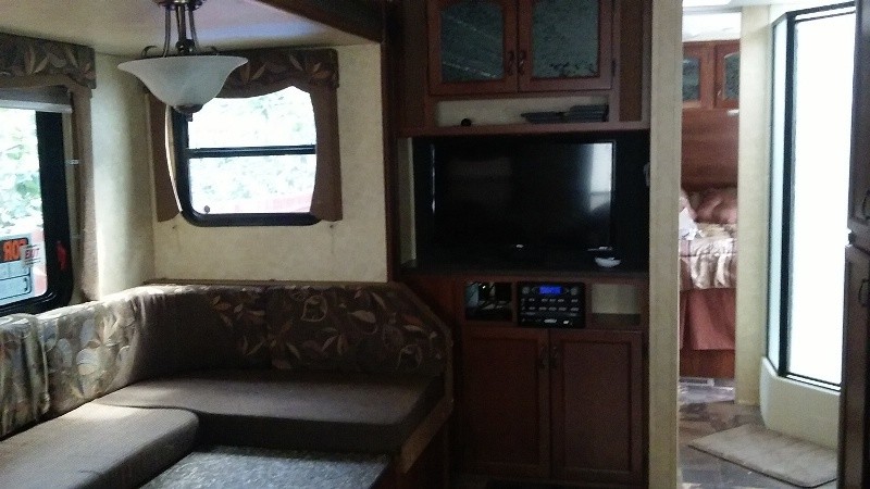 2012 Prime Time Avenger 27RLS - 005