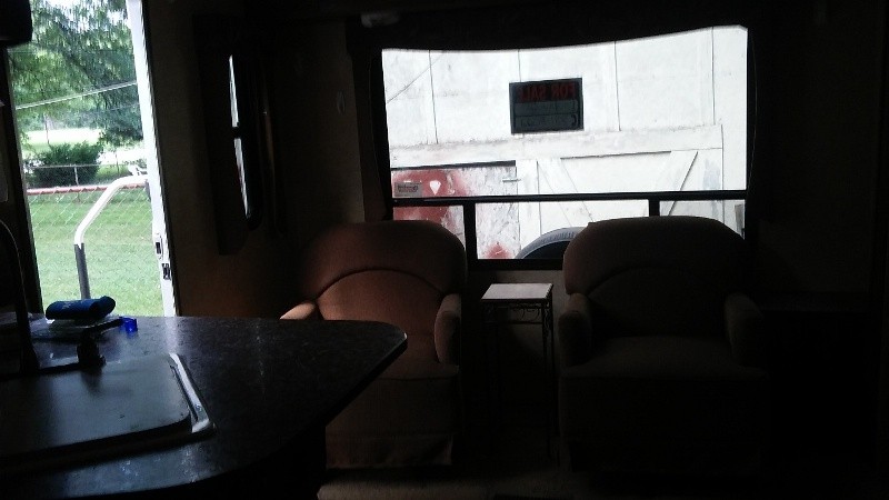 2012 Prime Time Avenger 27RLS - 008