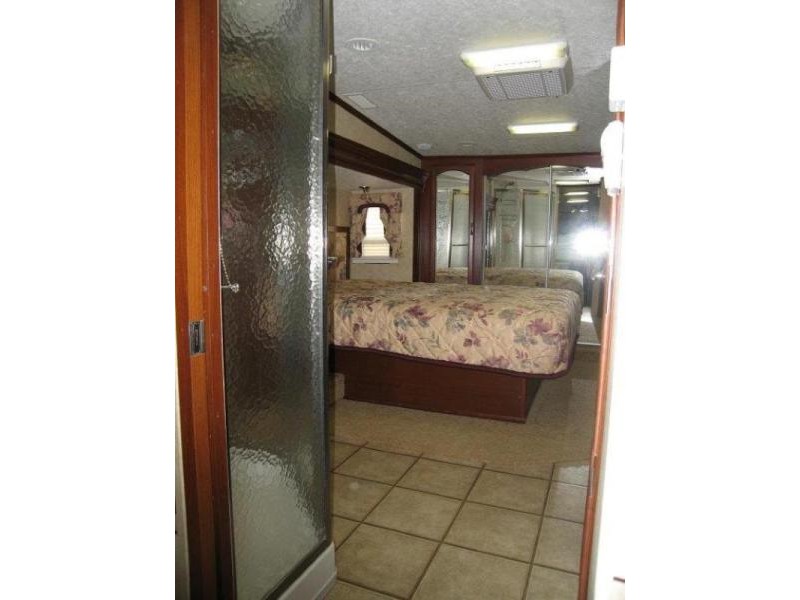 2006 KZ New Vision 36RL - 010