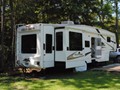 2006 Cedar Creek 37RDQS - 002