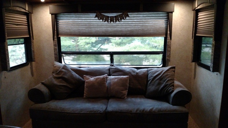 2013 Keystone RV Fuzion FZ375 Toy Hauler - 004