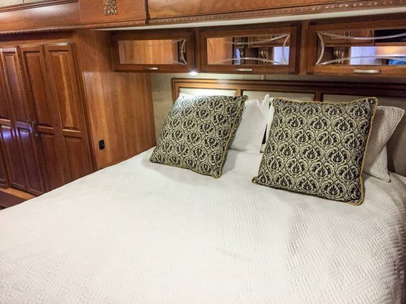 2016 DRV Mobile Suites 41RSSB4 - 020