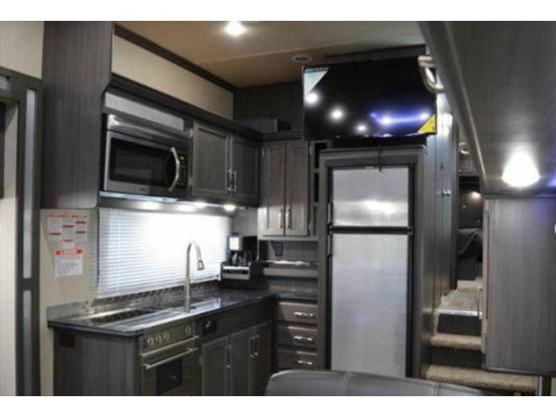 2017 Genesis Supreme 40CR - 007