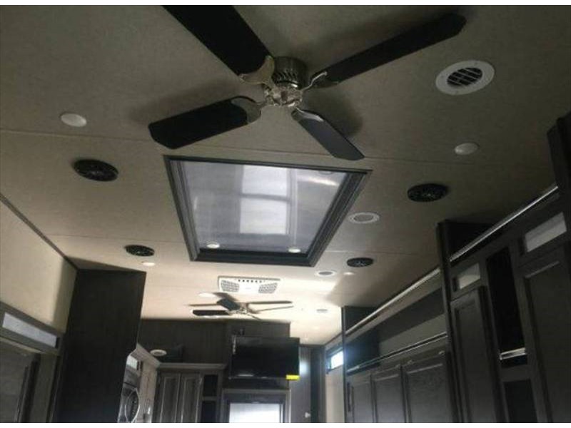 2017 Genesis Supreme 40CR - 009