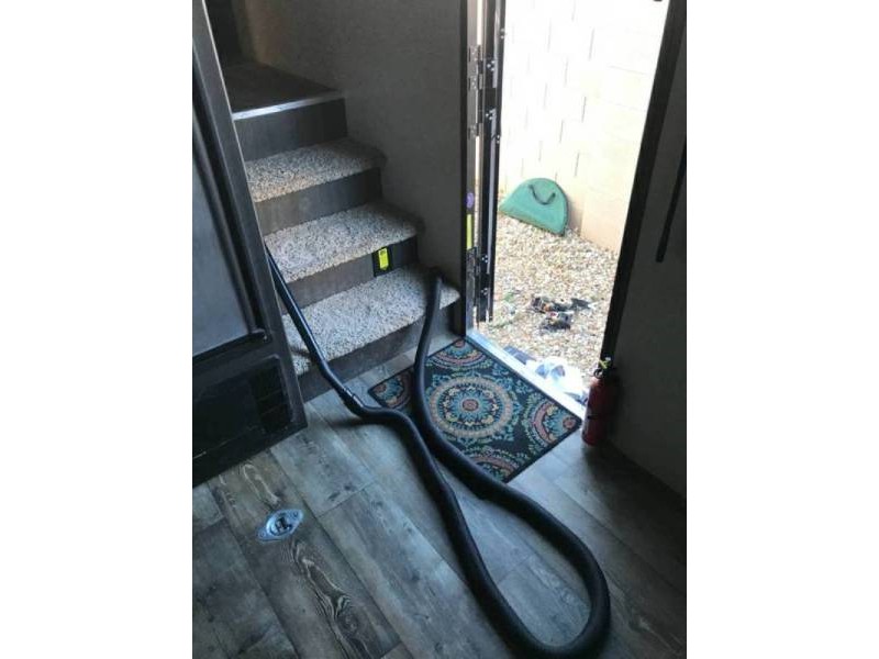 2017 Genesis Supreme 40CR - 011