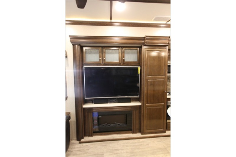 2017 Redwood rv 3901WB - 007