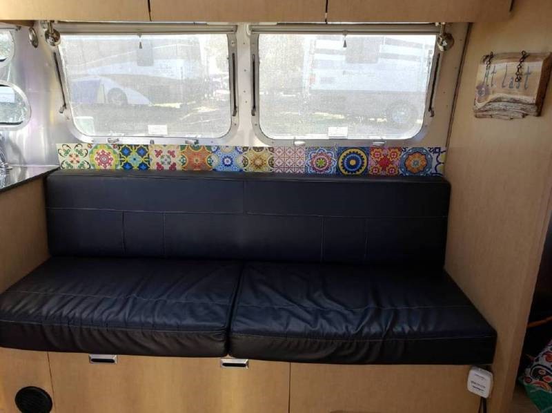 2017 Airstream Flying Cloud 30FB - 008