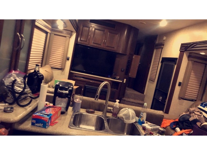 2015 Heartland Cyclone 4150 HD - 014