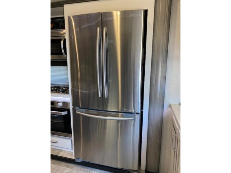 2020 Keystone Montana 3813MS - 021