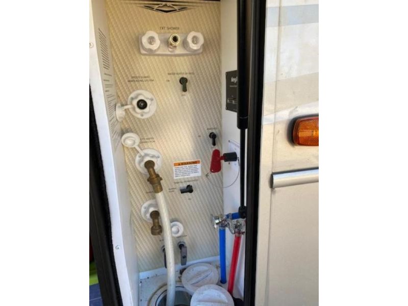 2020 Keystone Montana 3813MS - 031