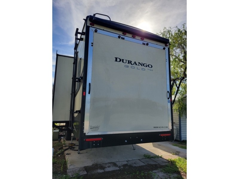2018 Durango Gold G382MBQ - 061
