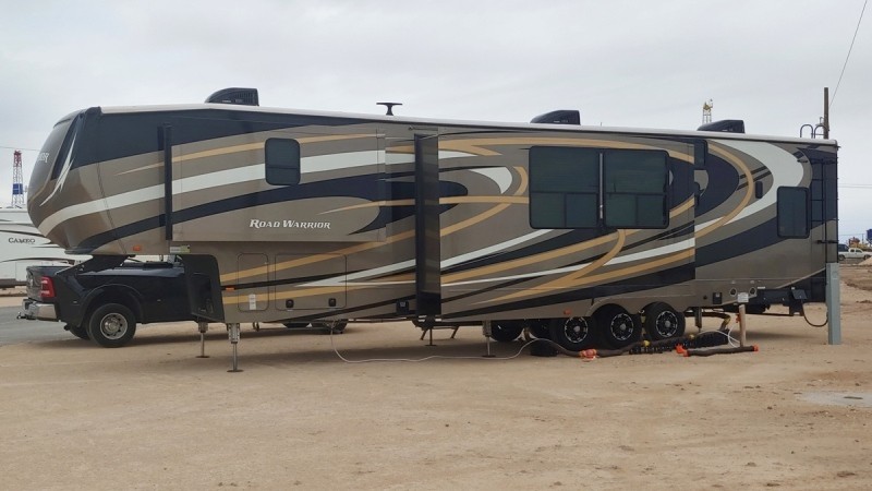 2018 Heartland Road Warrior 427 - 005