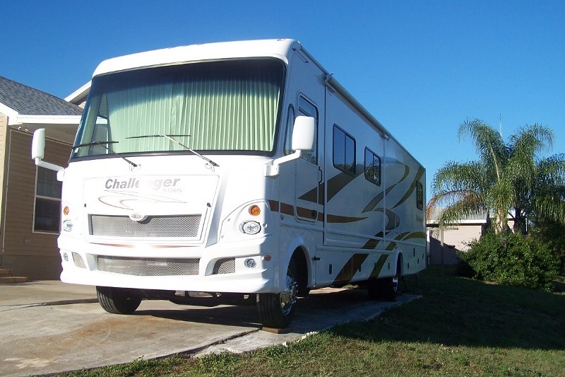 2007 Damon Challenger - 002