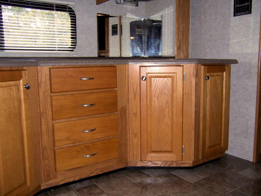 2005 Gulf Stream Crescendo 8408
