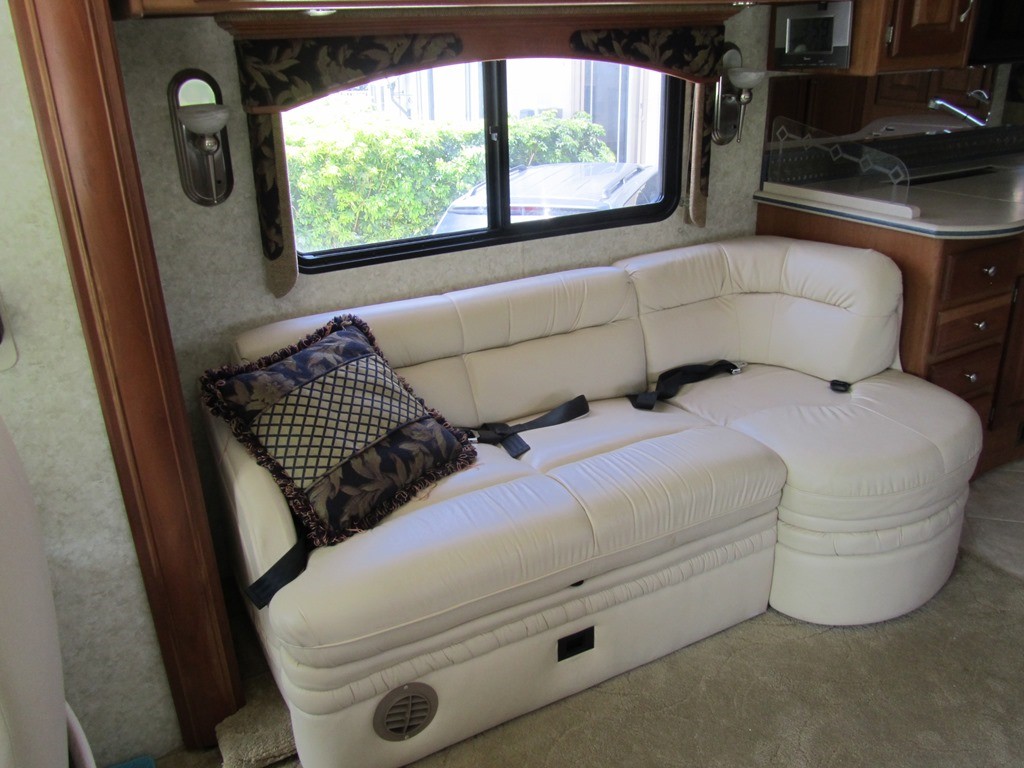 2004 Monaco Diplomat PST - 007