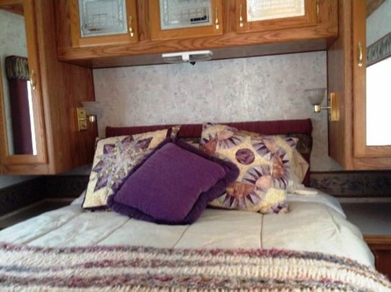 2000 Gulf Stream Independence - 003