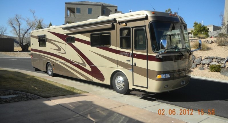 2004 Monaco Windsor 40PST - 001