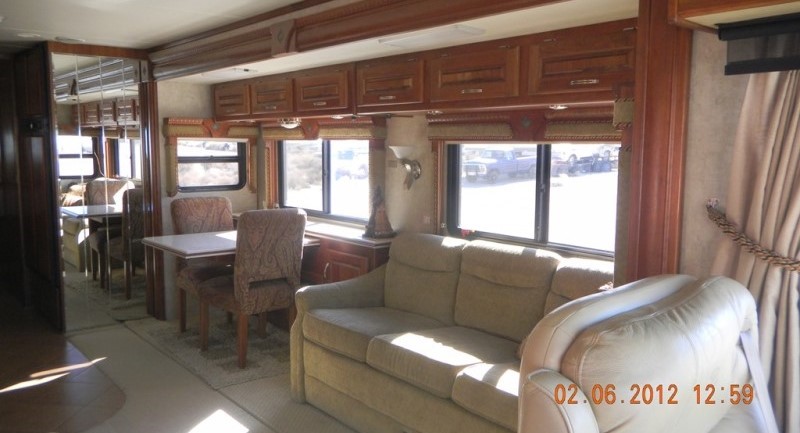 2004 Monaco Windsor 40PST - 002