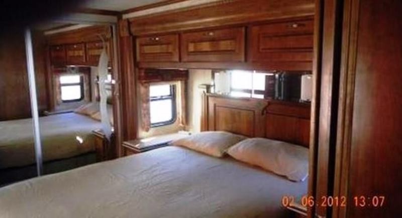 2004 Monaco Wndsor - 009