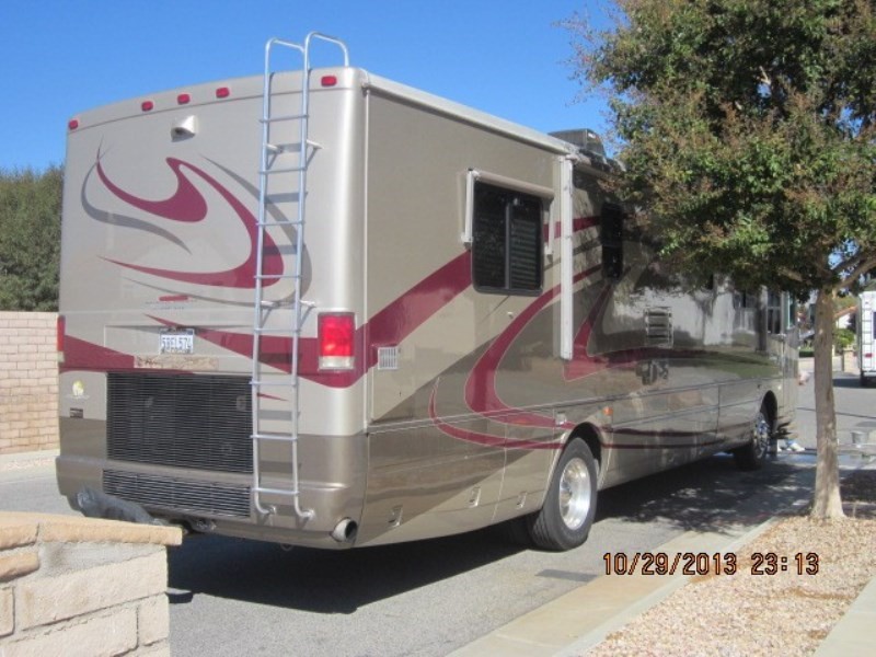 2003 National RV Tradewinds - 057