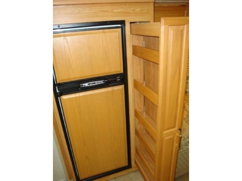 2005 Winnebago Journey - 013