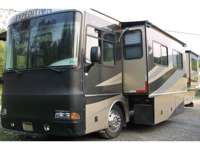 2005_fleetwood_expedition__004