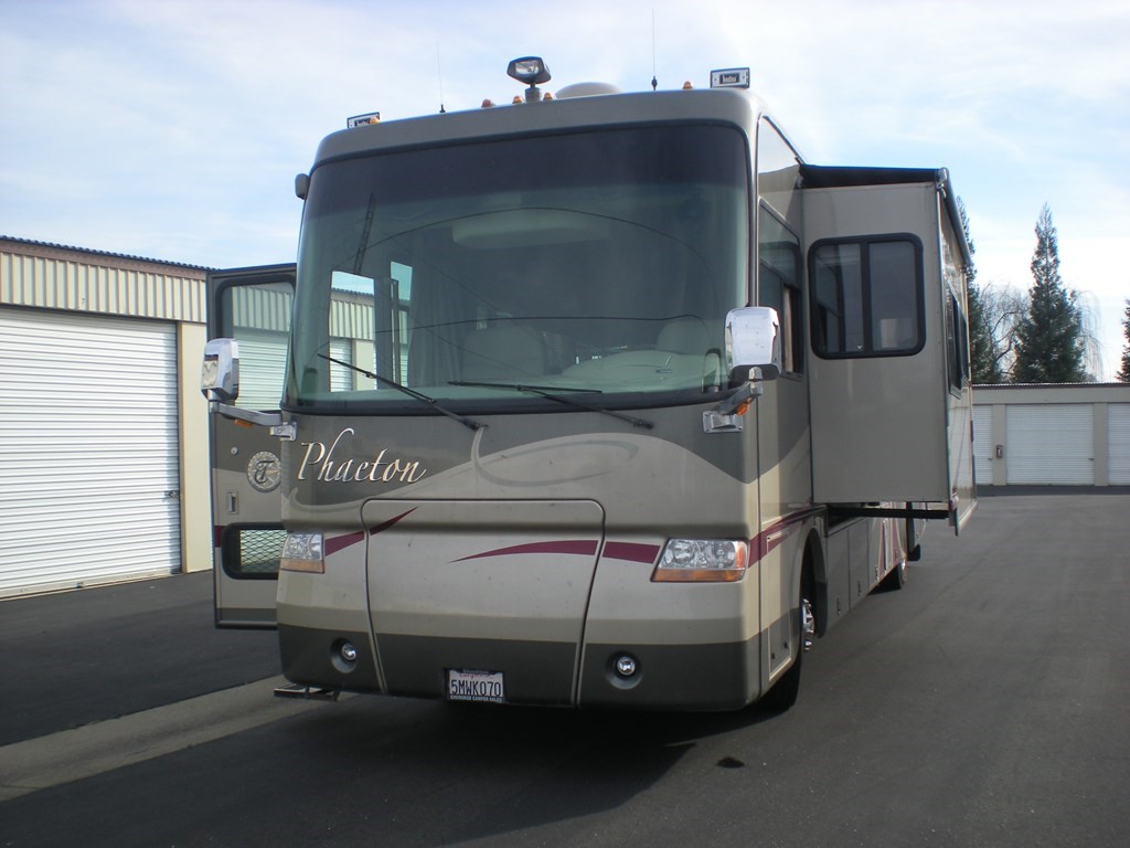 2005 Tiffin Phaeton RH  - 003