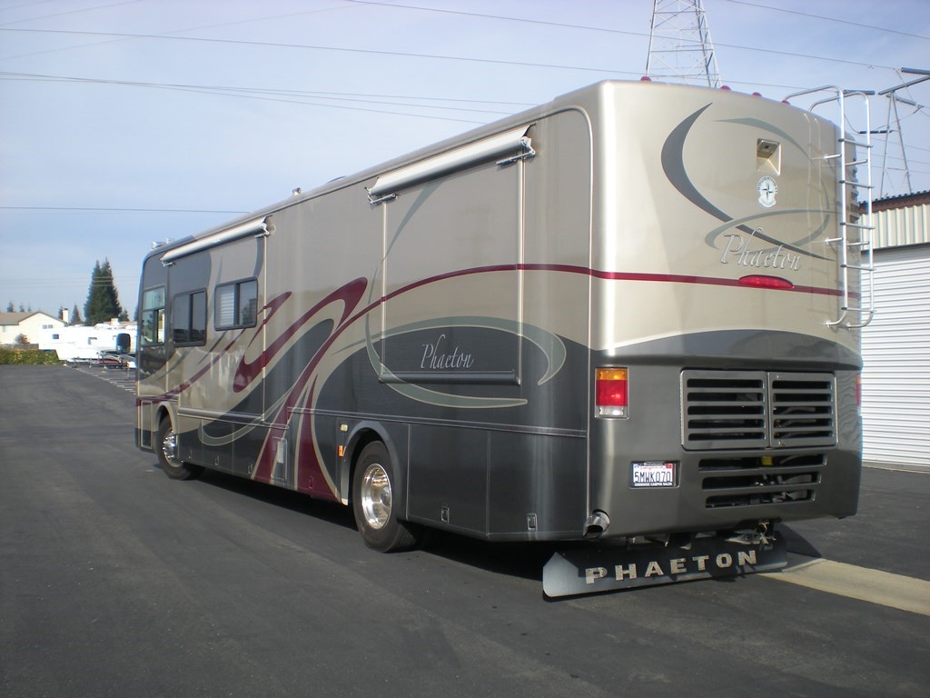 2005 Tiffin Phaeton RH  - 004
