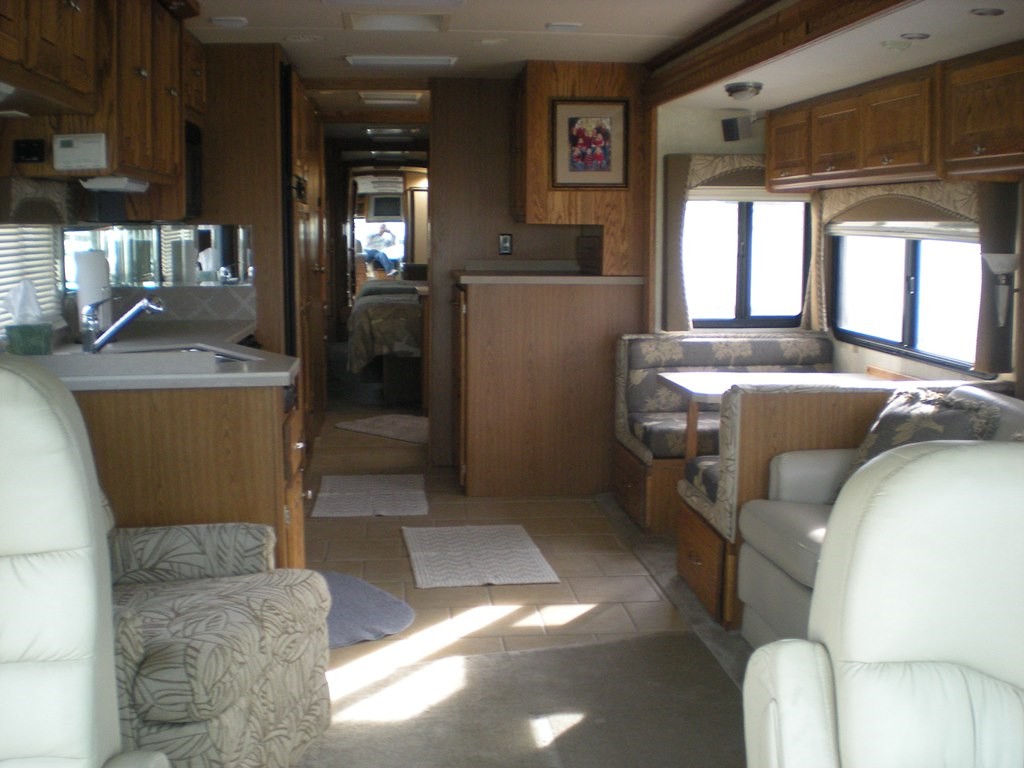 2005 Tiffin Phaeton RH  - 008