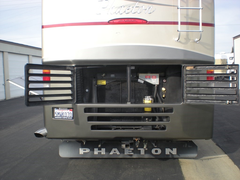 2005 Tiffin Phaeton RH  - 023