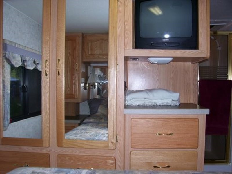 2001 Georgie Boy Cruise Master - 015