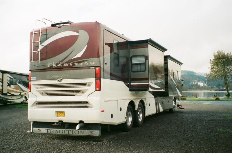 2008 American Coach American Tradition 42F - 005
