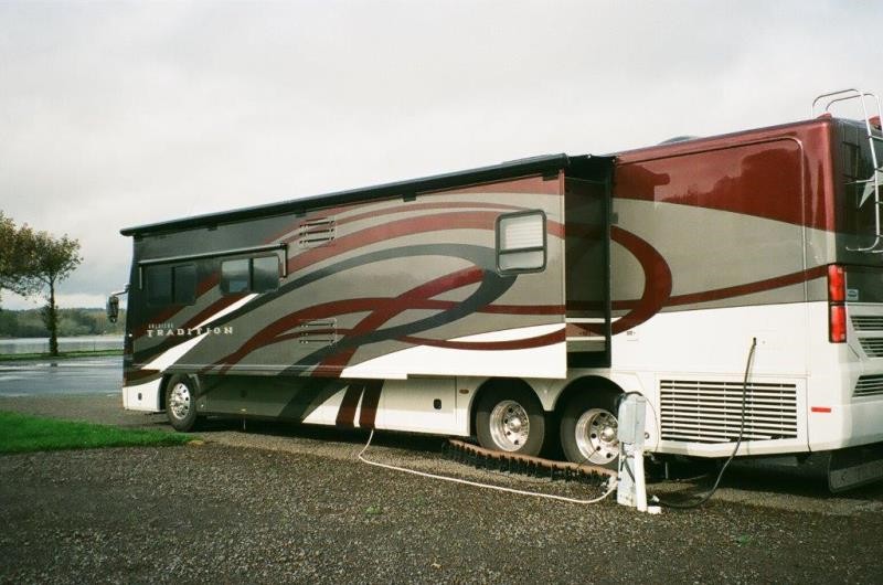 2008 American Coach American Tradition 42F - 007