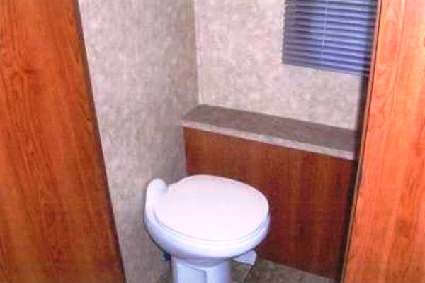 2008 Coachmen Mirada - 036