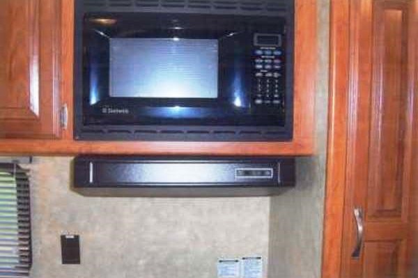 2008 Coachmen Mirada - 041
