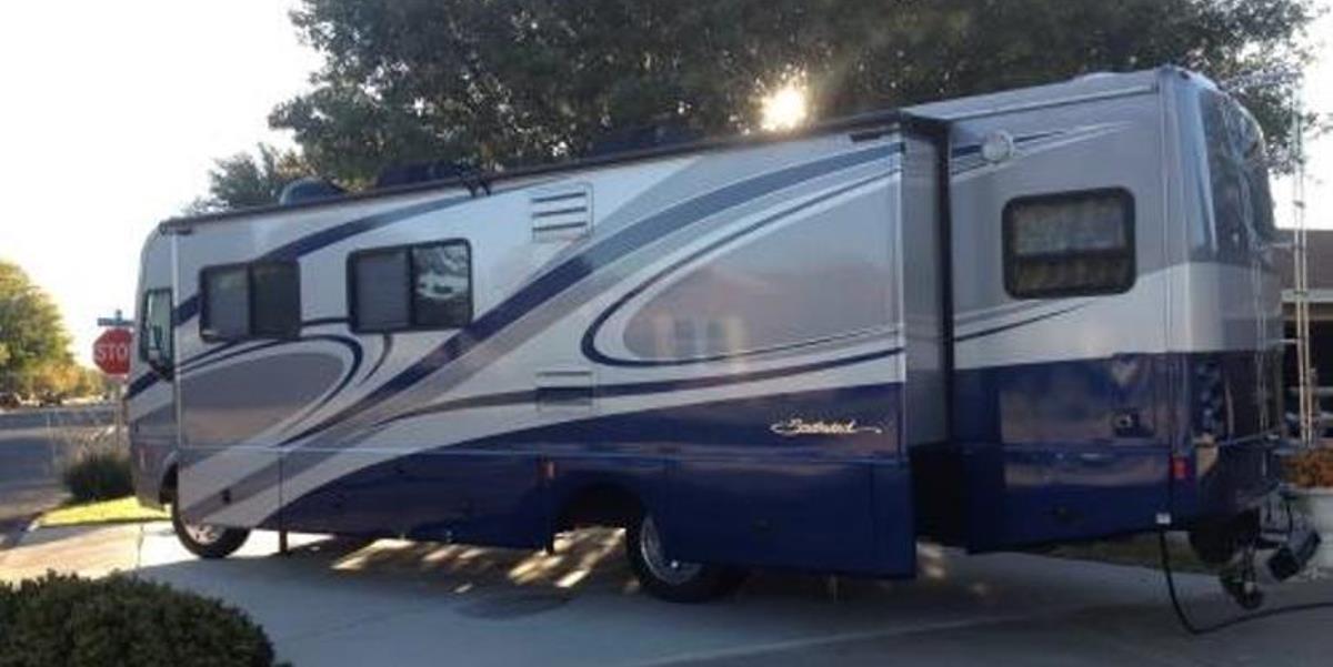 Fleetwood rv motorhome. Fleetwood southwind 1999. 1996 fleetwood southwind storm. Chevrolet southwind. Fleetwood rv southwind 1984.