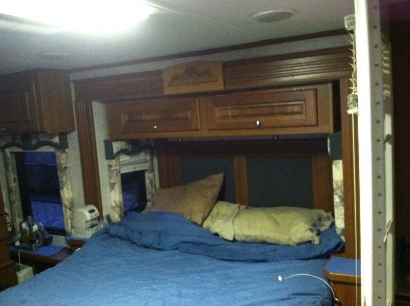 2005 Holiday Rambler Vacationer - 020